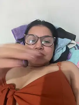 Casandra inthemorning online show from 05-14-26, 04:47