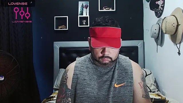 Snapshot of perverseveteranmanxxx chatting on 12-12-24, 09:04 perverseveteranmanxxx online show from 12-12-24, 09:04