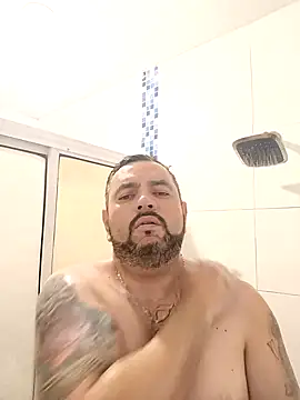 Snapshot of perverseveteranmanxxx chatting on 12-17-24, 04:01 perverseveteranmanxxx online show from 12-17-24, 04:01