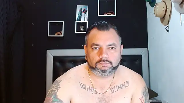 Snapshot of perverseveteranmanxxx chatting on 02-06-25, 03:06 perverseveteranmanxxx online show from 02-06-25, 03:06