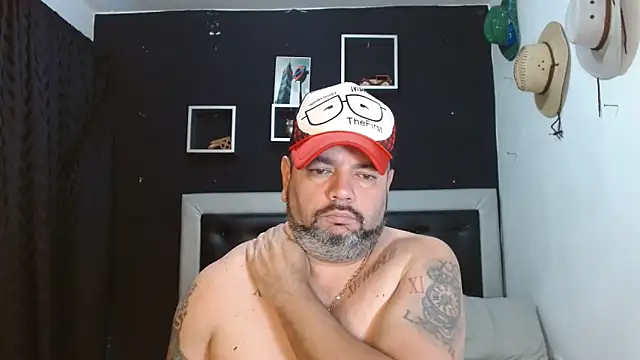 Snapshot of perverseveteranmanxxx chatting on 02-07-25, 02:15 perverseveteranmanxxx online show from 02-07-25, 02:15