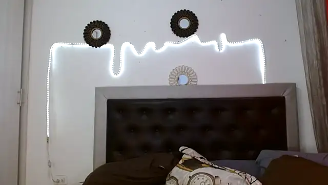 Snapshot of perverseveteranmanxxx chatting on 09-27-25, 02:22 perverseveteranmanxxx online show from 09-27-25, 02:22