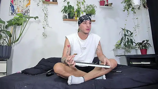 Adam Borsalino online show from 07-27-26, 09:11
