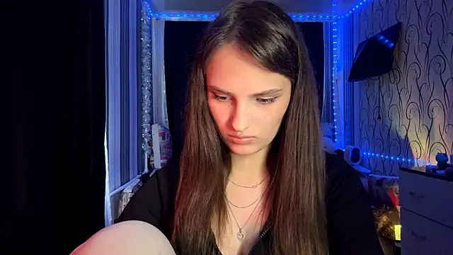 Jensenlove online show from 05-18-26, 12:00
