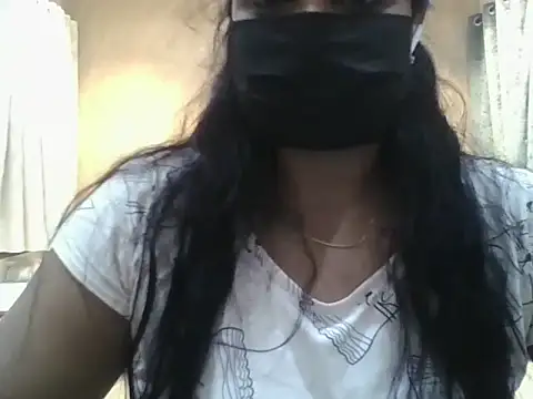 Hottalklady online show from 05-13-26, 04:37