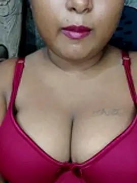 Rishwana77 online show from 07-13-26, 04:43