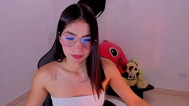 Scarleth Ferrec online show from 07-14-26, 01:52