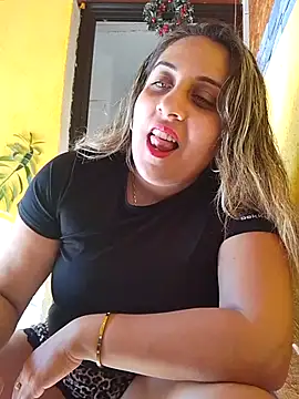 Snapshot of Antoniasweet chatting on 05-14-26, 03:19 Antoniasweet online show from 05-14-26, 03:19