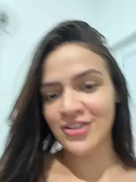 Snapshot of Sarah__hot chatting on 05-16-26, 12:29 Sarah hot online show from 05-16-26, 12:29