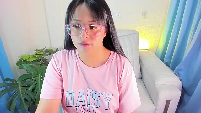 soofiathooner online show from 07-20-26, 11:07