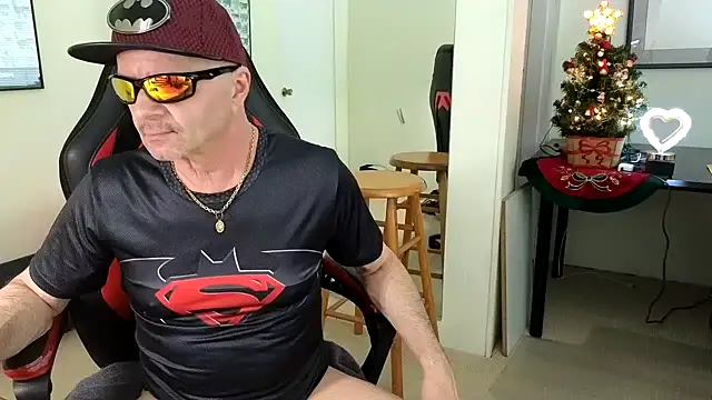 hotdadbod online show from 12-13-24, 09:20