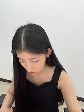 Mina 168 online show from 07-19-26, 06:28