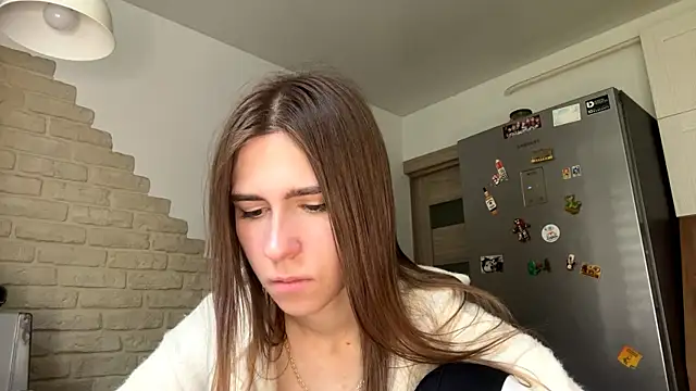 ZaraGuyette online show from 07-23-26, 07:06