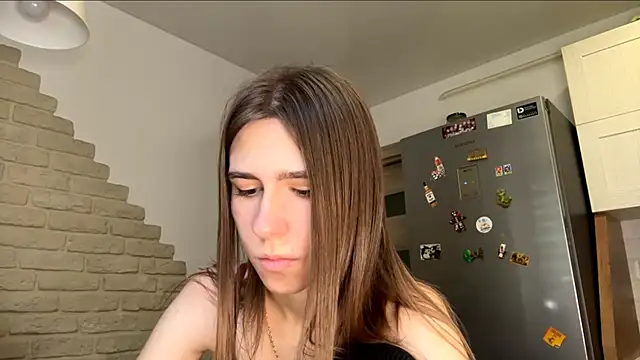 ZaraGuyette online show from 07-27-26, 05:25