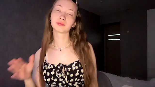 Emily Mur  online show from 07-13-26, 04:59