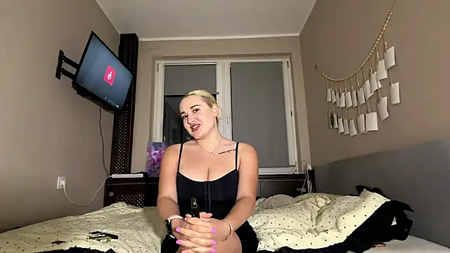 SidneySe online show from 05-12-26, 08:06
