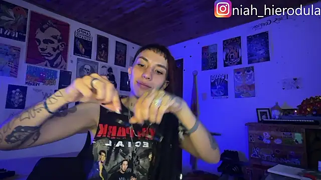 niah 11 online show from 07-08-26, 05:28