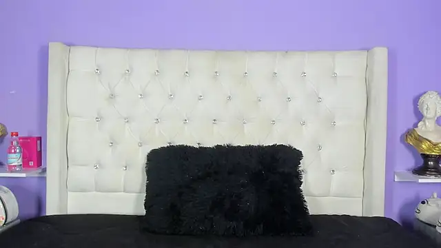 candy queens  online show from 07-18-26, 06:45