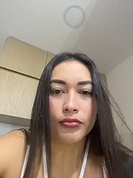 Tatiana123  online show from 07-08-26, 04:00