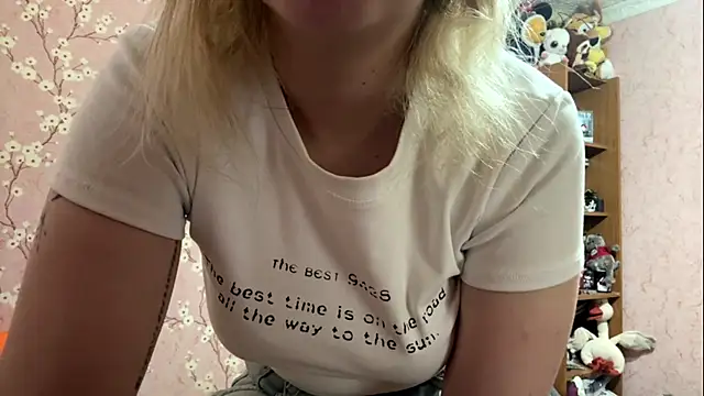 cloudcheek online show from 05-14-26, 07:37