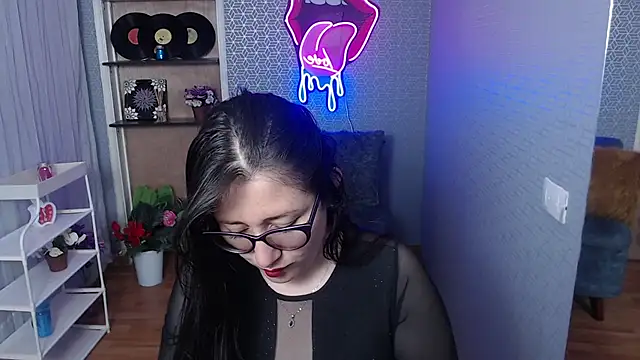 Snapshot of Nicolle_silva chatting on 07-28-26, 11:39 Nicolle silva online show from 07-28-26, 11:39