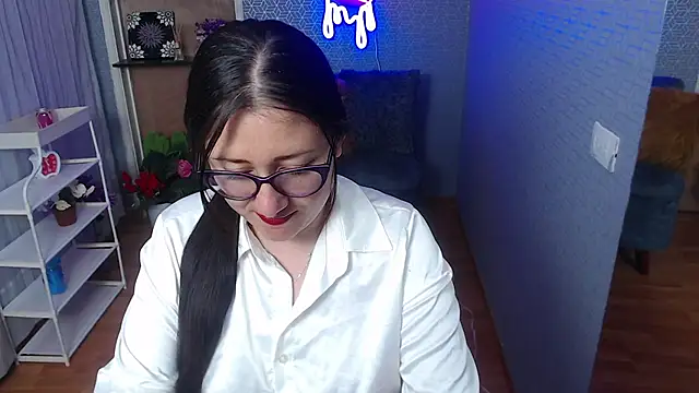 Snapshot of Nicolle_silva chatting on 07-29-26, 11:41 Nicolle silva online show from 07-29-26, 11:41