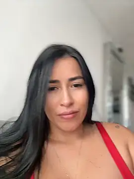 Snapshot of areviklusine1 chatting on 04-18-26, 07:58 areviklusine1 online show from 04-18-26, 07:58