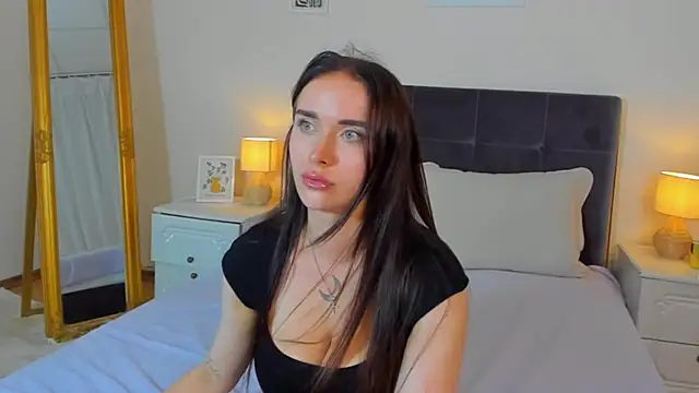 KellyWhites online show from 07-02-26, 05:24