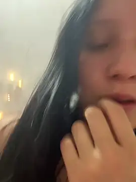 mileidy0106 online show from 07-18-26, 03:00