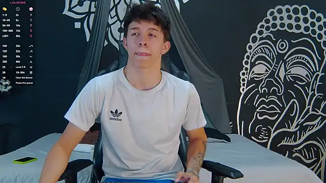 Snapshot of Tristan_Kane chatting on 07-08-26, 11:37 Tristan Kane online show from 07-08-26, 11:37