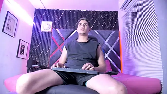 dominic connor online show from 07-20-26, 03:21