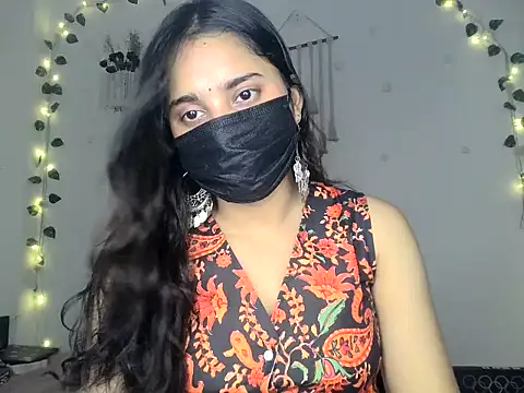 priyanks sharma37 online show from 07-12-26, 05:42
