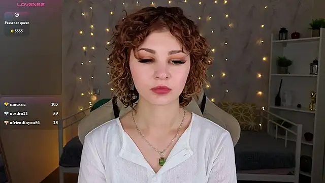 Kira  Fluffy online show from 07-07-26, 07:23