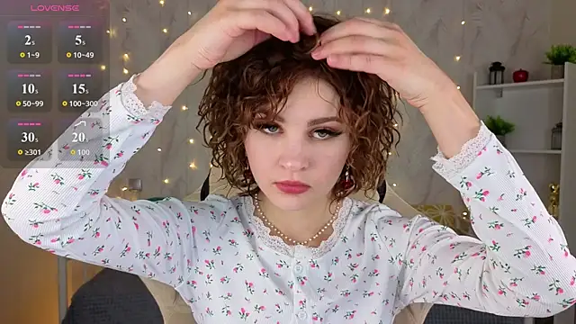 Kira  Fluffy online show from 07-15-26, 12:05