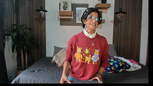 Evaa campbell online show from 07-19-26, 01:26