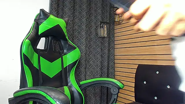 Brandoncrew online show from 05-15-26, 05:36