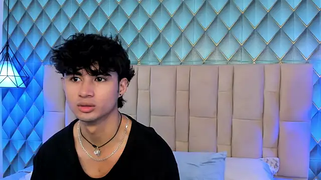 Sofia-Ethan online show from 07-12-26, 01:46