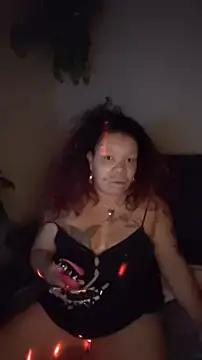 Snapshot of NailGoddessnow chatting on 01-14-25, 07:38 NailGoddessnow online show from 01-14-25, 07:38