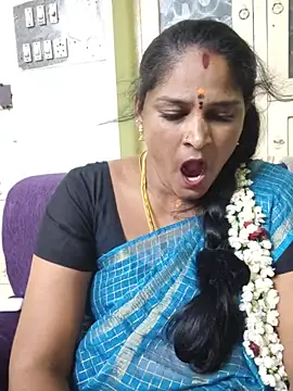 mynatamil143 online show from 07-12-26, 03:47