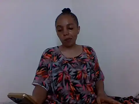 silk couple1 online show from 07-18-26, 01:59