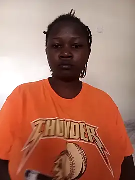 Snapshot of cassyflower chatting on 05-22-26, 12:33 cassyflower online show from 05-22-26, 12:33
