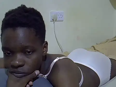 slender queen15 online show from 07-19-26, 05:55