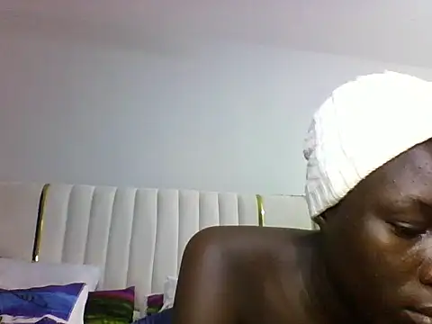 bluevile12 online show from 07-14-26, 04:23