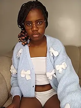 softglamqueen online show from 07-19-26, 04:27