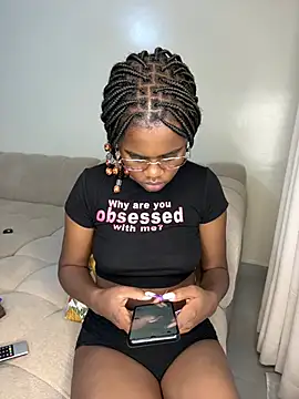 softglamqueen online show from 07-24-26, 03:37