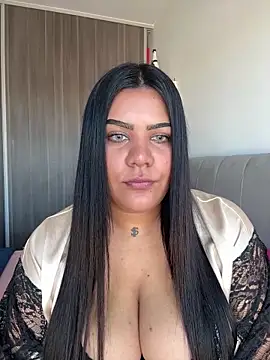 CharlotteFoxx3 online show from 05-15-26, 06:15