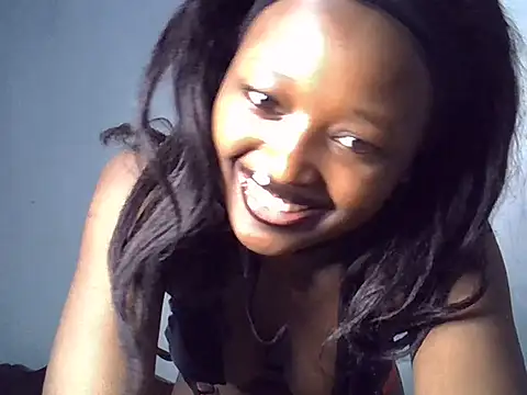 ExoticKiara online show from 05-17-26, 02:31