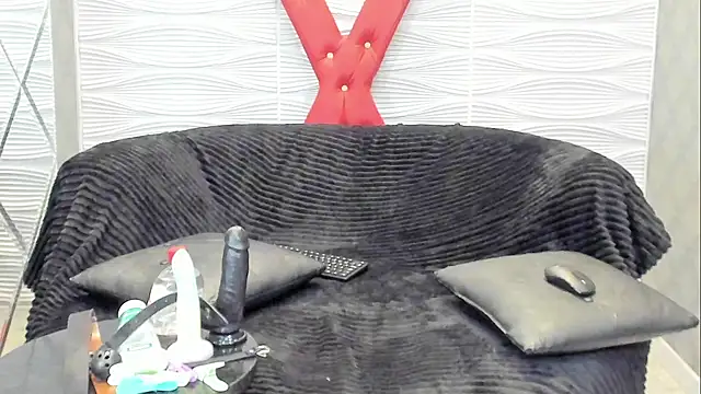 ChloeTobon online show from 07-10-26, 07:38