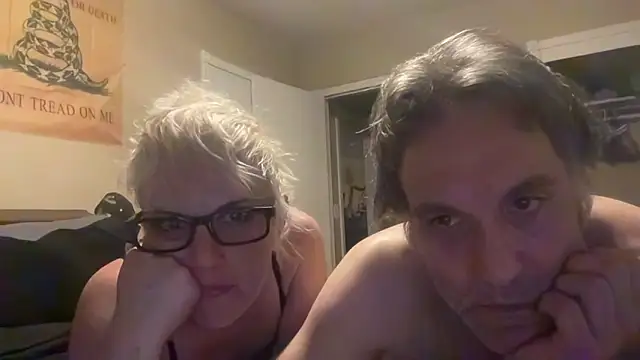 Snapshot of prankcaller chatting on 06-12-26, 07:18 prankcaller online show from 06-12-26, 07:18