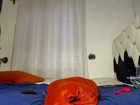 KinkQueenLove online show from 07-11-26, 05:54